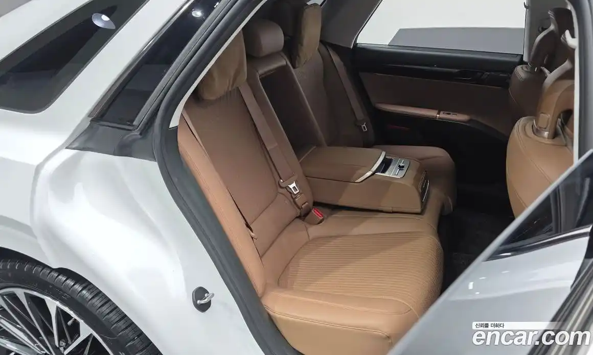 Hyundai Grandeur 2023 1.6 Автомат в Москве № 127068, фото 12