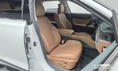 Hyundai Grandeur 2023 1.6 Автомат в Москве № 127068, миниатюра 10