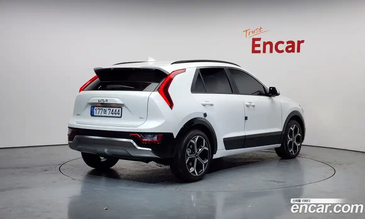 Kia Niro 2026 1.6 Автомат в Москве № 127497, фото 1