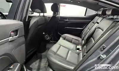 Hyundai Avante, 2020