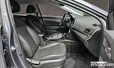 Hyundai Avante 2020 1.6 Автомат в Москве № 129924, миниатюра 12