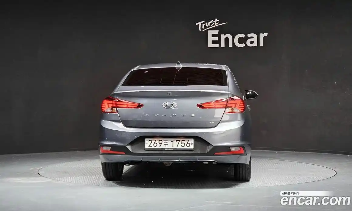 Hyundai Avante 2020 1.6 Автомат в Москве № 129924, фото 16