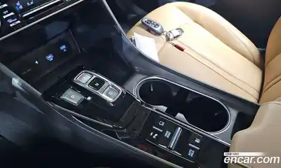 Hyundai Sonata 2023 1.6 Автомат в Москве № 130486, миниатюра 8