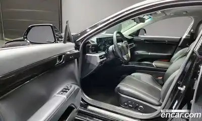 Hyundai Grandeur 2024 2.5 Автомат в Москве № 130709, миниатюра 2