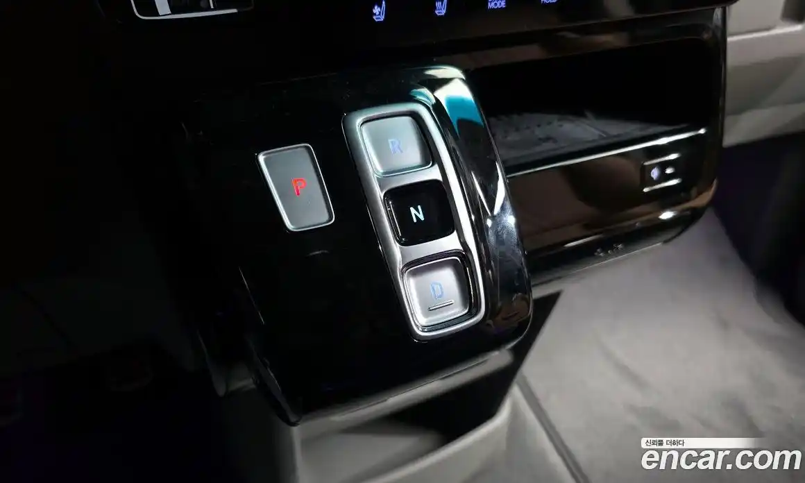 Hyundai Staria 2024 2.2 Автомат в Москве № 130817, фото 15