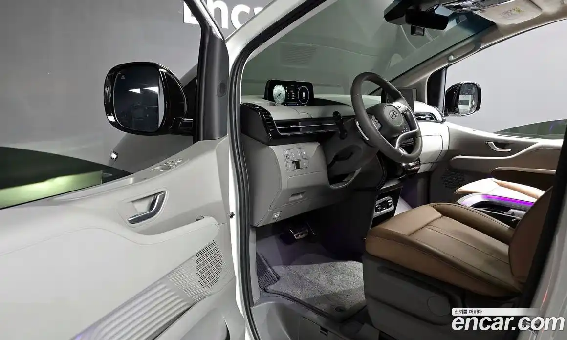 Hyundai Staria 2024 2.2 Автомат в Москве № 130817, фото 7