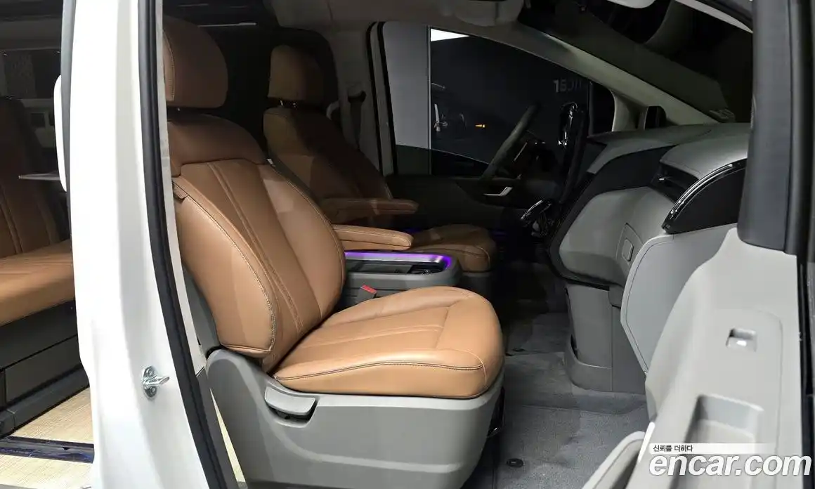 Hyundai Staria 2024 2.2 Автомат в Москве № 130817, фото 10