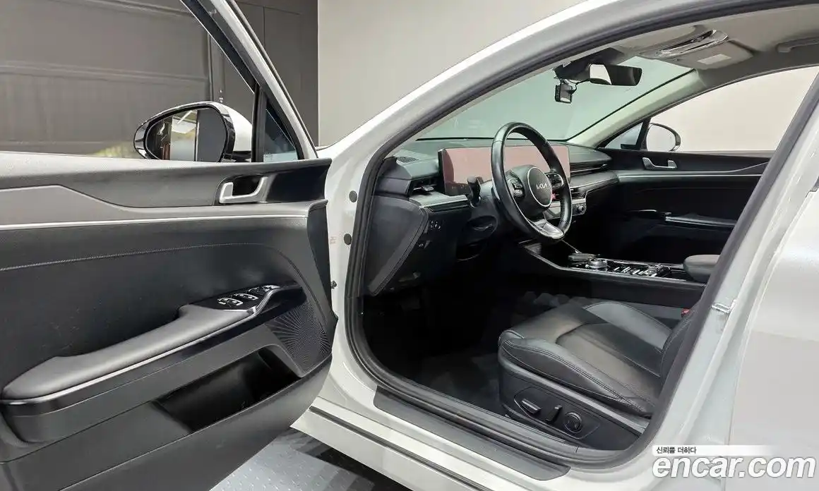 Kia K5 2024 2.0 Автомат в Москве № 132721, фото 8