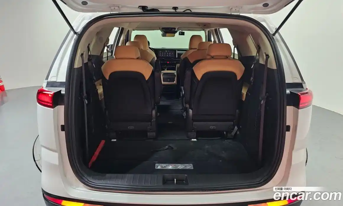 Kia Canival 2021 2.2 Автомат в Москве № 132887, фото 3