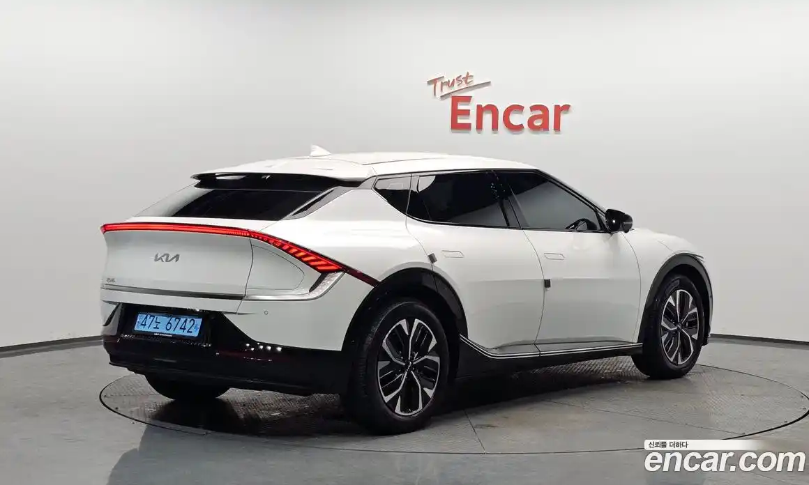 Kia EV6 2023 0.1 Автомат в Москве № 132944, фото 20