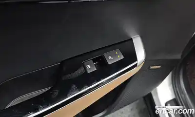 Kia EV6 2023 0.1 Автомат в Москве № 132944, миниатюра 5