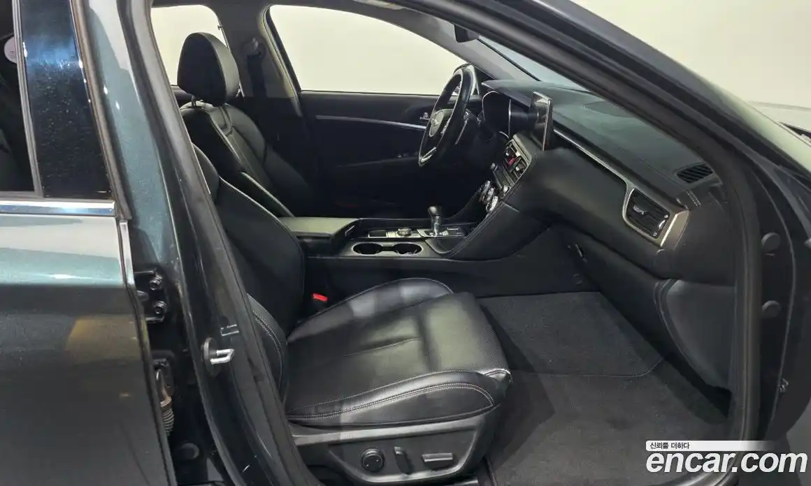 Genesis G70 2018 2.0 Автомат в Москве № 13305, фото 11