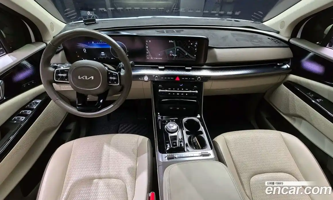 Kia Canival 2023 3.5 Автомат в Москве № 133861, фото 18