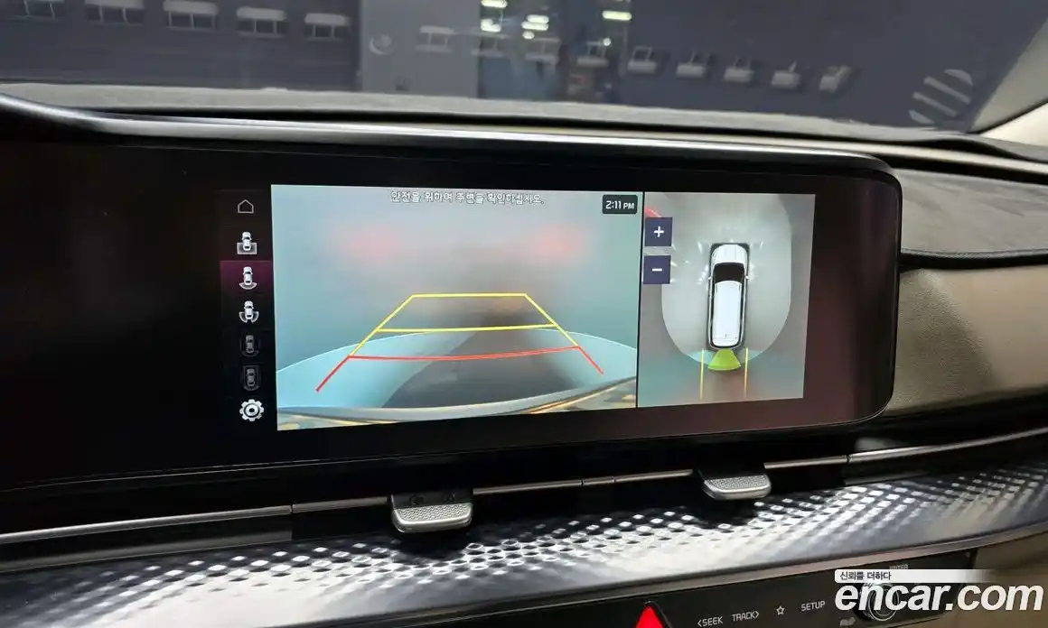 Kia Canival 2023 3.5 Автомат в Москве № 133861, фото 4