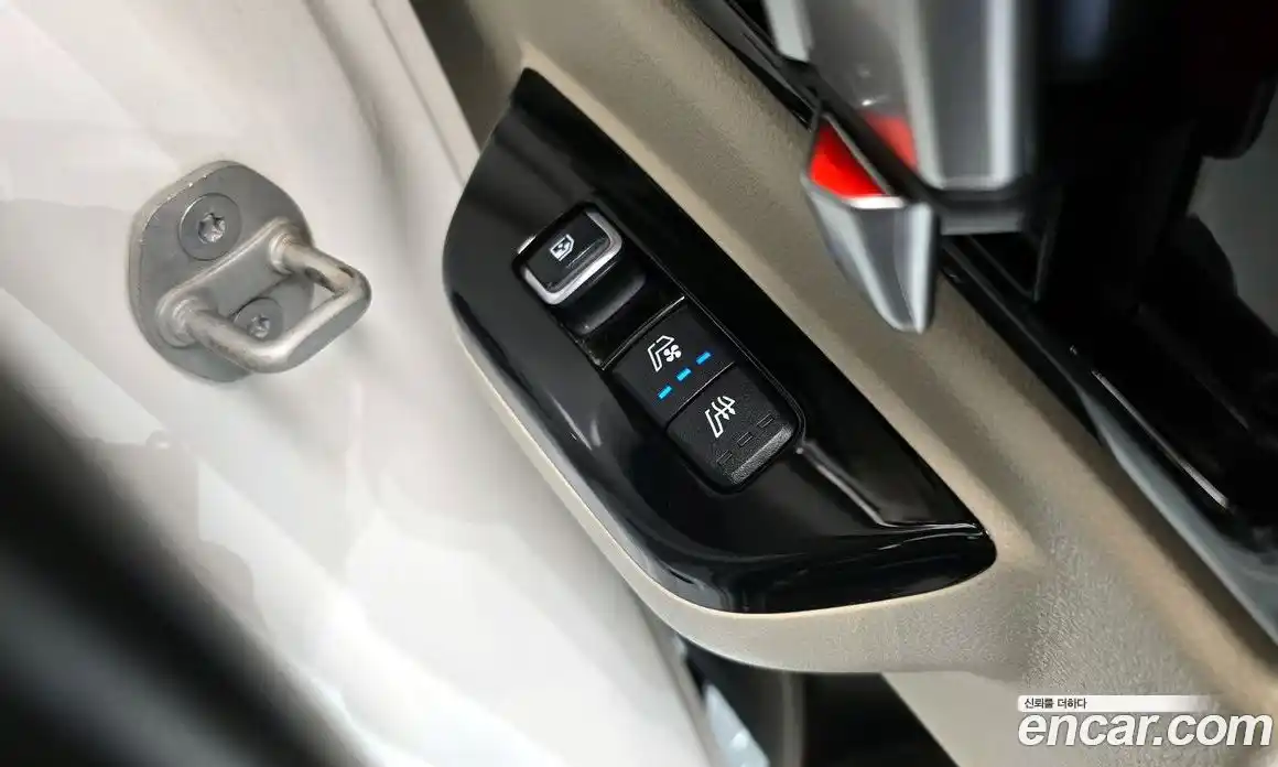 Kia Canival 2023 3.5 Автомат в Москве № 133861, фото 10