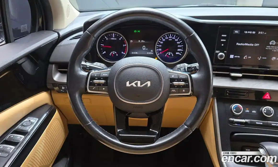 Kia Canival 2022 2.2 Автомат в Москве № 133988, фото 6