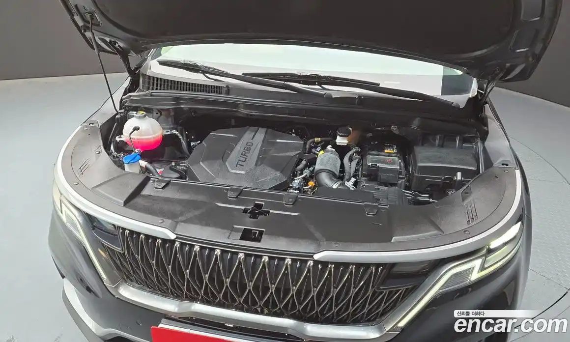 Kia Canival 2022 2.2 Автомат в Москве № 133988, фото 8