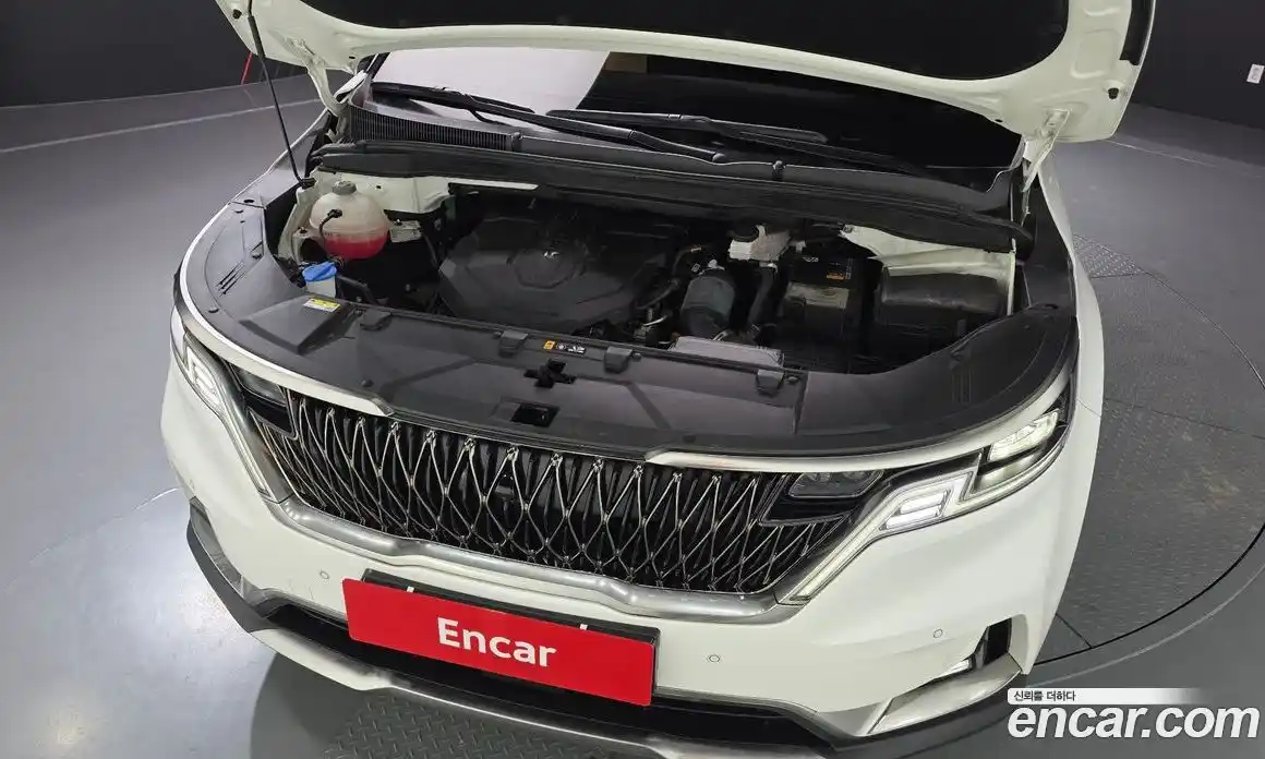 Kia Canival 2023 2.2 Автомат в Москве № 134176, фото 19