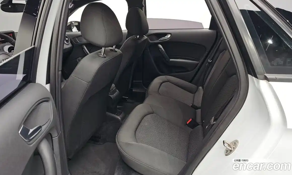 Audi A1 2013 1.6 Автомат в Москве № 134634, фото 15