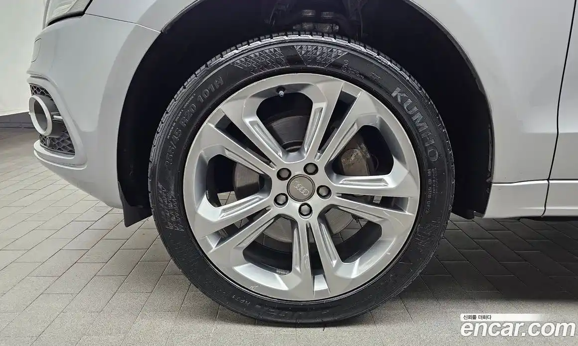 Audi Q5 2015 3.0 Автомат в Москве № 135674, фото 2