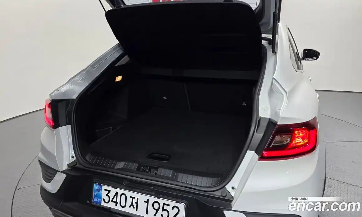 Renault XM3 2020 1.3 Автомат в Москве № 138232, фото 10