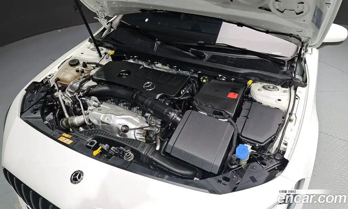 Mercedes-Benz A-Class 2020 2.0 Автомат в Москве № 138289, фото 6