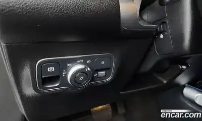 Mercedes-Benz GLB-Class 2022 1.9 Автомат в Москве № 142315, миниатюра 8