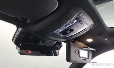 Mercedes-Benz GLB-Class 2022 1.9 Автомат в Москве № 142315, миниатюра 9