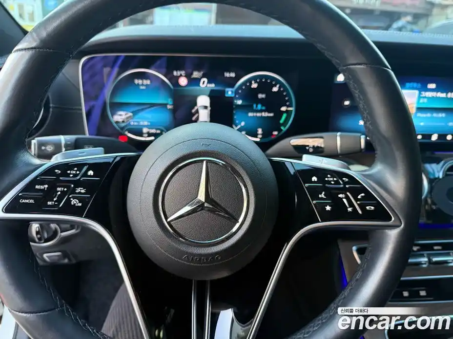 Mercedes-Benz E-Class 2021 2.0 Автомат в Москве № 142831, фото 13