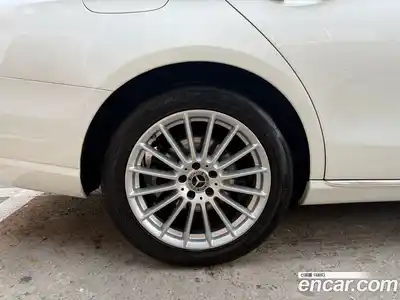 Mercedes-Benz E-Class 2021 2.0 Автомат в Москве № 142831, миниатюра 5