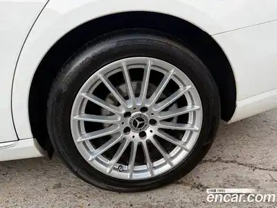 Mercedes-Benz E-Class 2021 2.0 Автомат в Москве № 142831, миниатюра 8