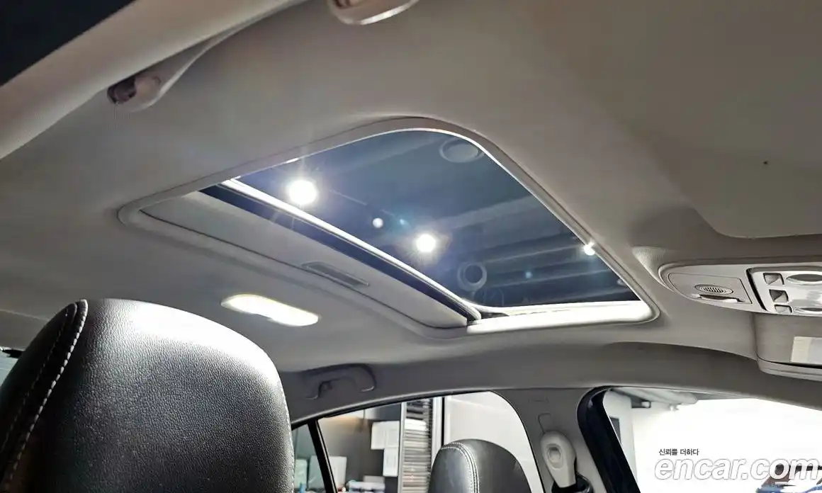 Renault SM3 2015 1.6 Автомат в Москве № 147629, фото 8