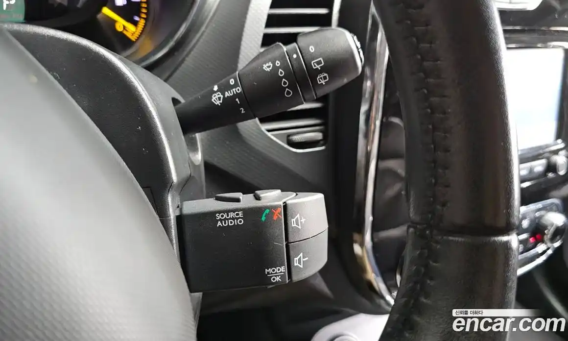 Renault QM3 2016 1.5 Автомат в Москве № 148617, фото 9