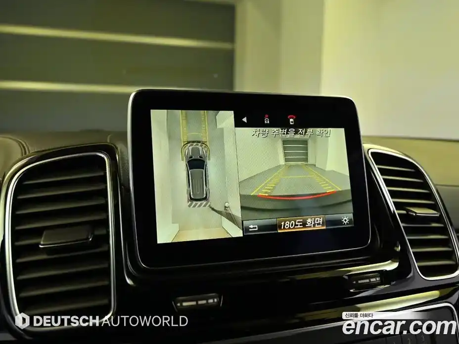 Mercedes-Benz GLE-Class 2016 5.5 Автомат в Москве № 149983, фото 15