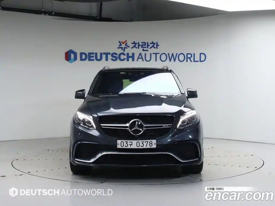 Mercedes-Benz GLE-Class 2016 5.5 Автомат в Москве № 149983, фото 3