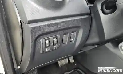 Renault QM3 2015 1.5 Автомат в Москве № 151473, миниатюра 10