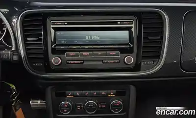 Volkswagen Beatle 2014 2.0 Автомат в Москве № 153821, миниатюра 8