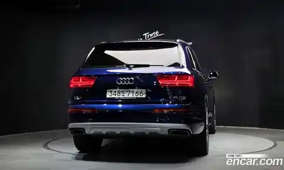 Audi Q7 2019 2.0 Автомат в Москве № 159303, миниатюра 4