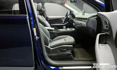 Audi Q7 2019 2.0 Автомат в Москве № 159303, миниатюра 10