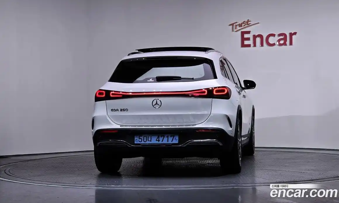 Mercedes-Benz EQA 2022 0.2 Автомат в Москве № 160571, фото 15