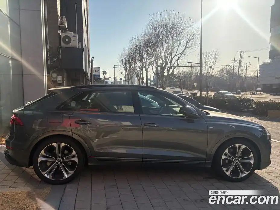 Audi Q8 2026 3.0 Автомат в Москве № 162236, фото 5