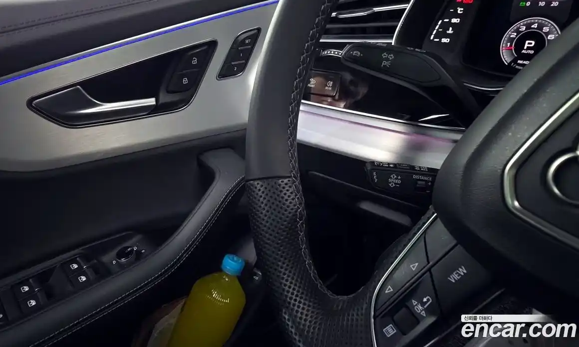 Audi Q8 2023 3.0 Автомат в Москве № 162461, фото 11