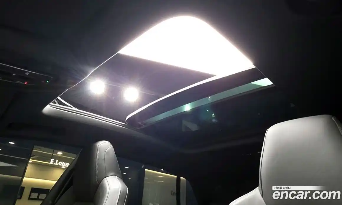 Audi Q8 2023 3.0 Автомат в Москве № 162461, фото 8