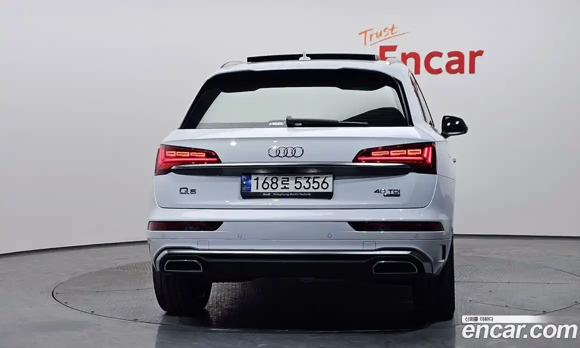 Audi Q5 2023 2.0 Автомат в Москве № 163296, фото 17