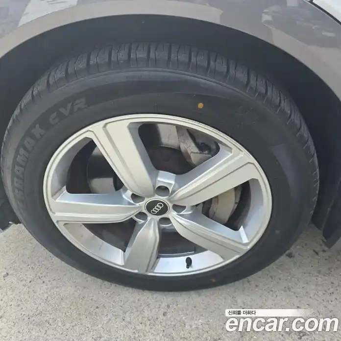 Audi e-tron 2022 0.2 Автомат в Москве № 164042, фото 19