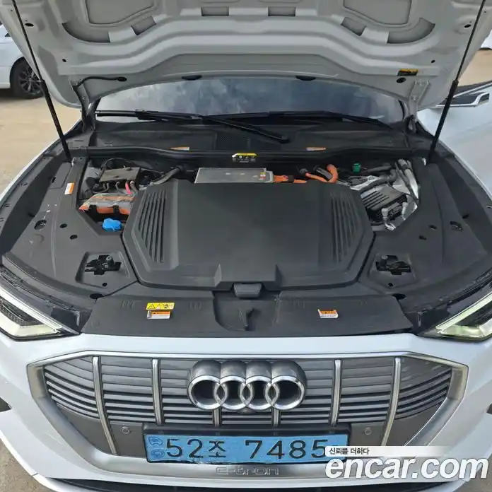 Audi e-tron 2022 0.2 Автомат в Москве № 164042, фото 20