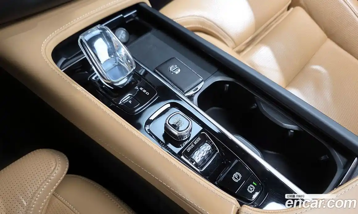 Volvo XC90 2021 2.0 Автомат в Москве № 164633, фото 18