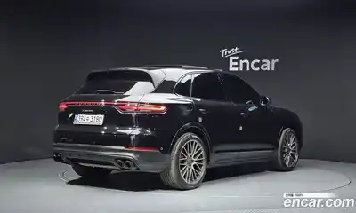 Porsche Cayenne 2021 3.0 Автомат в Москве № 165127, миниатюра 2