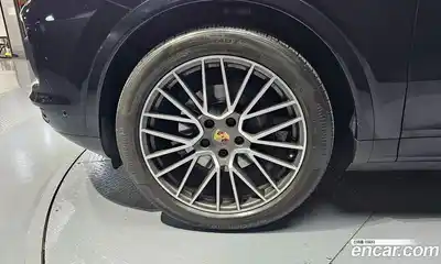 Porsche Cayenne 2021 3.0 Автомат в Москве № 165127, миниатюра 5