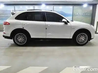 Porsche Cayenne 2016 3.0 Автомат в Москве № 165555, миниатюра 3